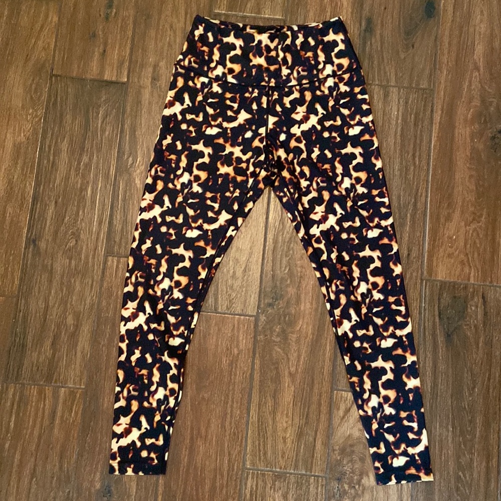 New leggings from Worthy Threads